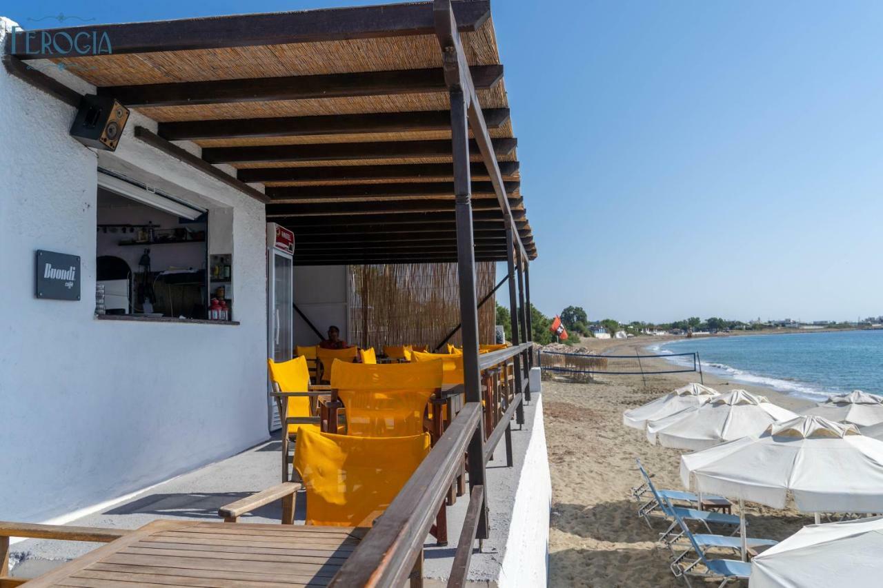 Ferogia Hotel Skyros Ngoại thất bức ảnh